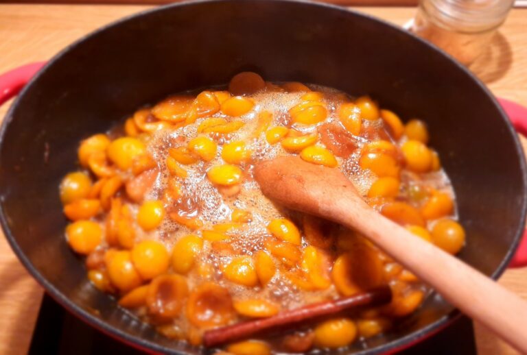 Confiture de mirabelles au miel et à la vanille